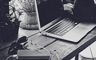 易建联19-20赛季扣篮集锦，86记扣篮劲爆十足