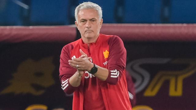 1696213914355054829.png bff9f88e9152-mourinhofrosinone.png